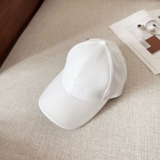 Loro Piana Caps